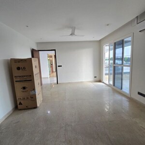 Room in 3.5 BHK Apartment at Maya Green Lotus Utsav, International Airport Road – for Rent