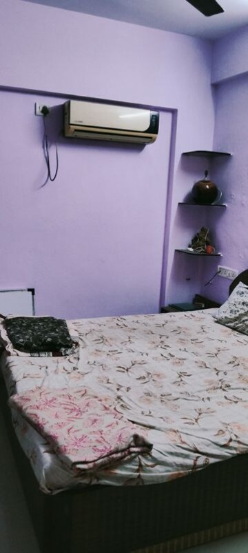 Master Bedroom in 2 BHK Apartment at Umiya Nagar CHS, Goregaon East – for Rent