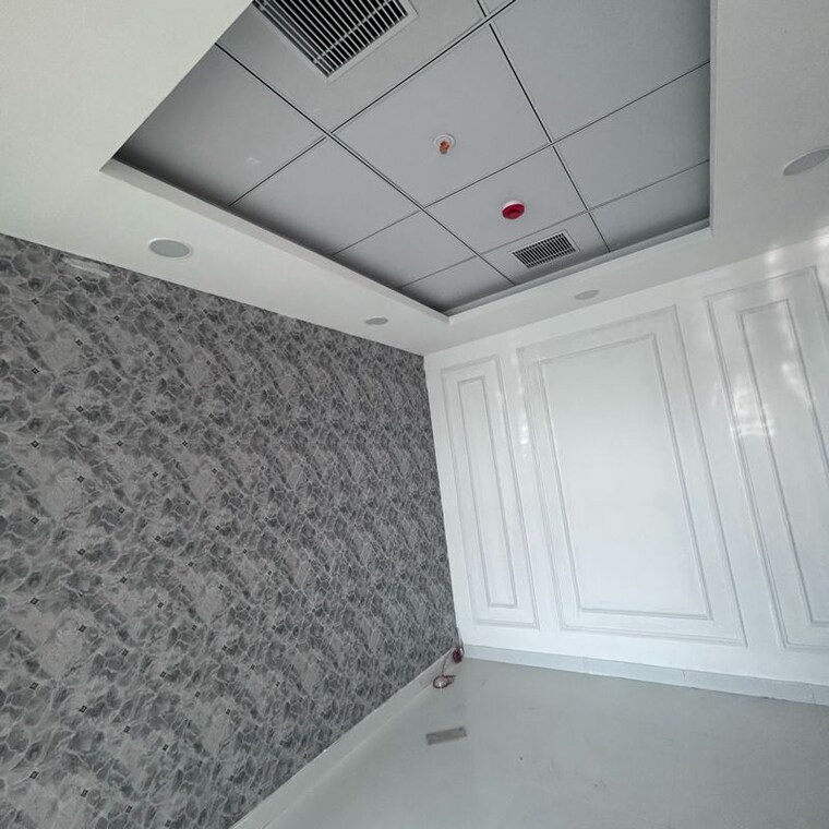 undefined, alphathum Commercial Office Space 200 Sq.Ft. In Sector 90 Noida 9802052