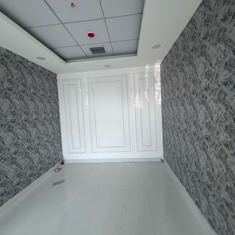 Office Space For Sale in Alphathum