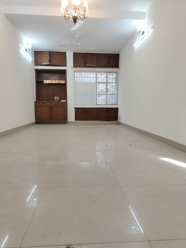 3 BHK + Extra Room Apartment For Rent in Vasant Kunj