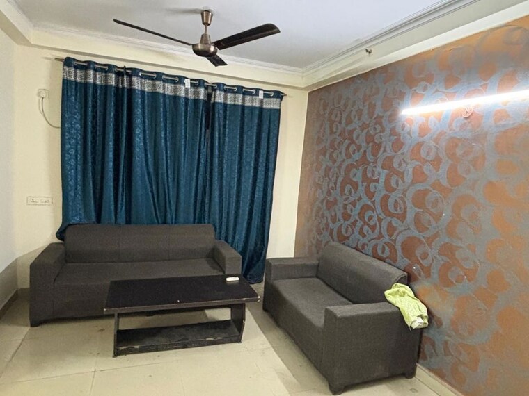 Living Room, amrapali-silicon-city 3 Bedroom 1545 Sq.Ft. Apartment In Sector 76 Noida 9802070