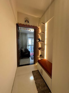 2 BHK Apartment For Rent in GK Allure