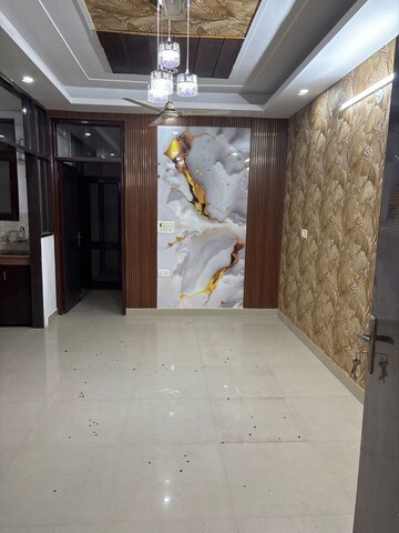 Room in 1 BHK Apartment at Vasundhara Sector 13 – for Rent