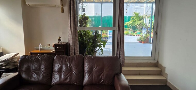 Balcony, amrapali-silicon-city 3 Bedroom 1775 Sq.Ft. Apartment In Sector 76 Noida 9802079