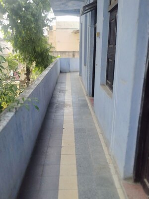 1 RK Builder Floor For Rent in Girdhar Nagar