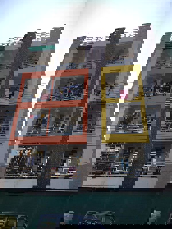 1 BHK Builder Floor For Rent in Gyan Khand I