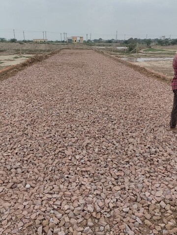  Plot For Sale in Jewar