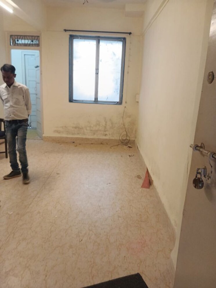 Room, andheri east 1 RK 422 Sq.Ft. Apartment In Andheri East Mumbai 9802174