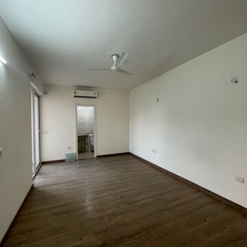 Room in 3 BHK Apartment at Emaar Imperial Gardens, Sector 102 – for Rent