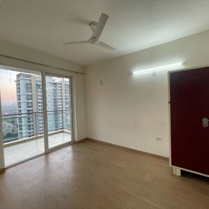 Room in 3 BHK Apartment at Emaar Imperial Gardens, Sector 102 – for Rent