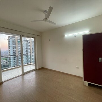 Room in 3 BHK Apartment at Emaar Imperial Gardens, Sector 102 – for Rent