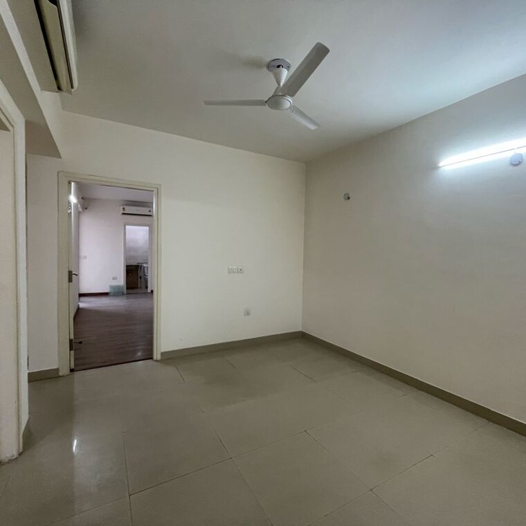 Room, emaar-imperial-gardens 3 Bedroom 2025 Sq.Ft. Apartment In Sector 102 Gurgaon 9802217