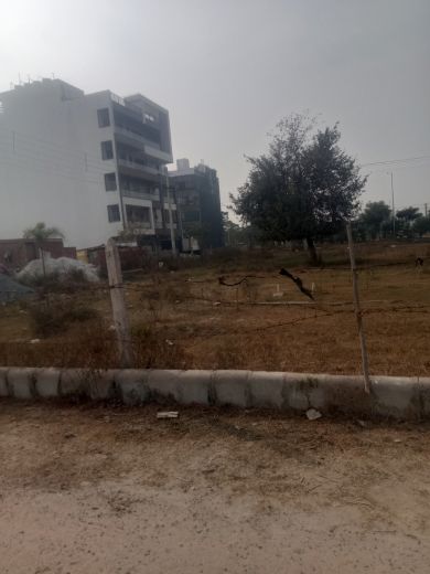 Plot For Sale in BPTP Parklands