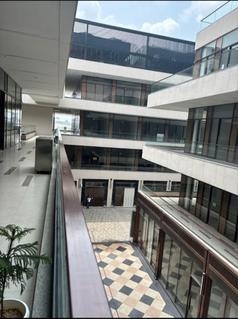 Floor Plan, m3m-corner-walk Commercial Shop 1950 Sq.Ft. In Sector 74 Gurgaon 9802277