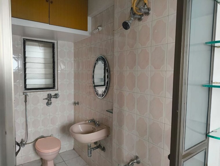 Bathroom, acme-ozone-phase-ii 3 Bedroom 880 Sq.Ft. Apartment In Ghodbunder Road Thane 9802314