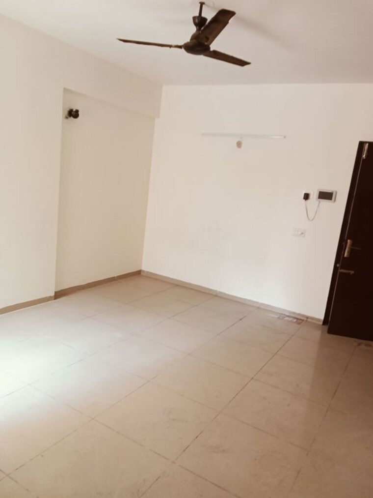 Room, wave-dream-homes 2 Bedroom 808 Sq.Ft. Apartment In Wave City Ghaziabad 9802489