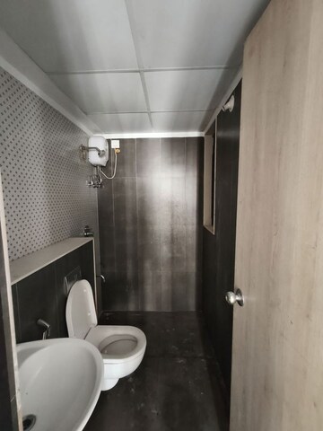 Bathroom in 1.5 BHK Apartment at Lodha Lakeshore Greens, Dombivli East – for Rent