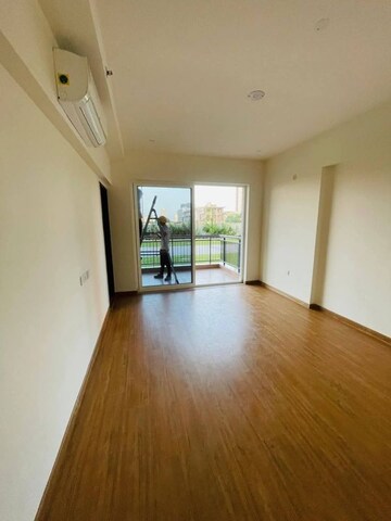 Room in 3 BHK Apartment at Godrej Meridien, Sector 106 – for Rent