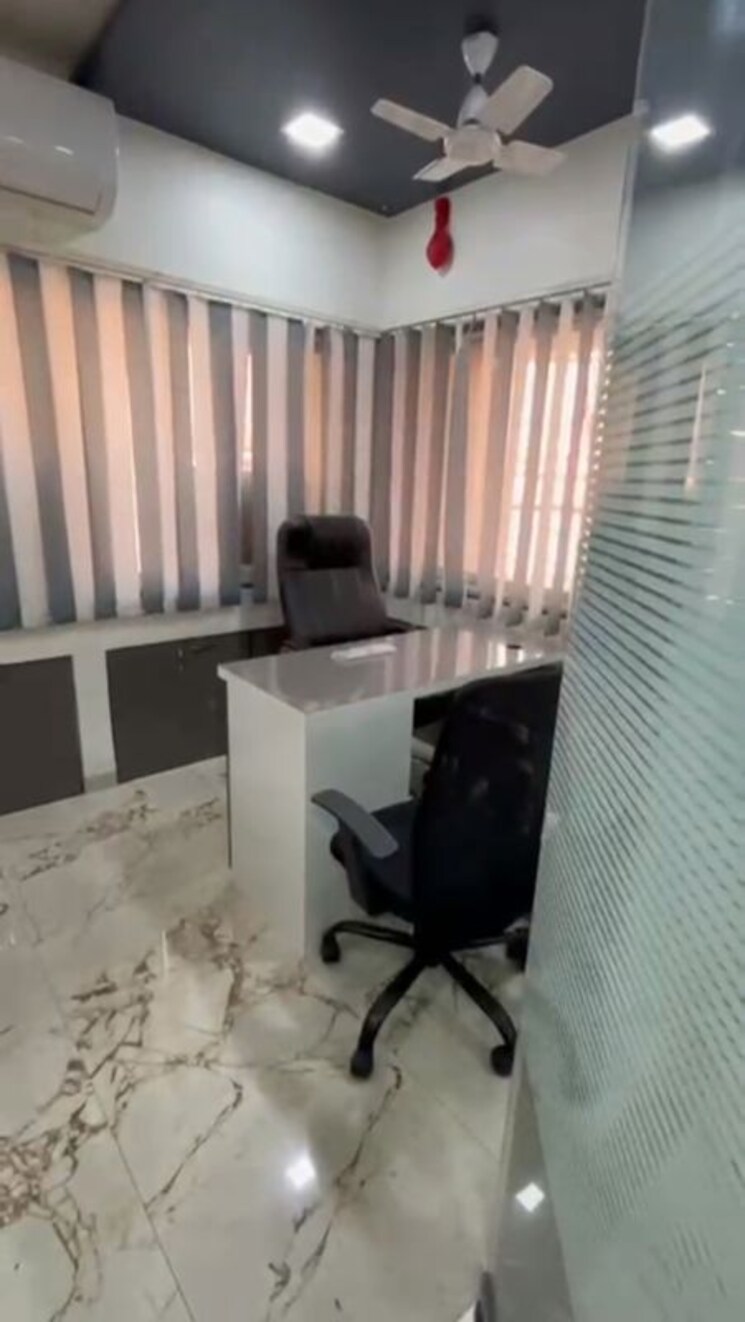 Team Area, mayuresh-cosmos Commercial Office Space 600 Sq.Ft. In Cbd Belapur Sector 11 Navi Mumbai 9802592