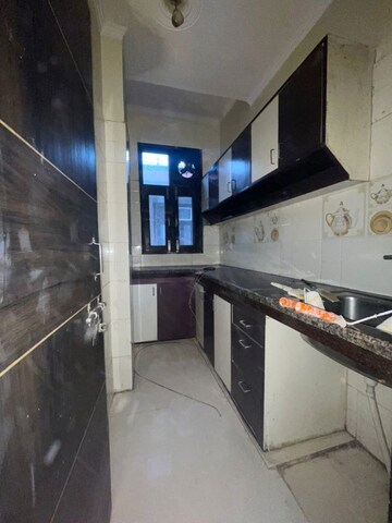 Kitchen in 1 BHK Builder Floor at Chattarpur – for Rent