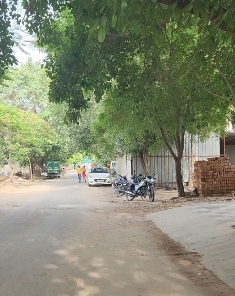 undefined, palam vihar  2062 Sq.Ft. Plot In Palam Vihar Gurgaon 9802625