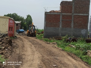  Plot – Exterior View View at Yamuna Expressway - for Sale