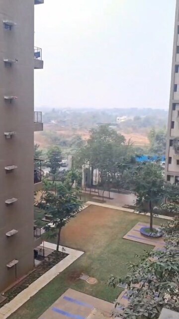 2.5 BHK Apartment For Rent in Lodha Palava City Lakeshore Greens, Dombivli East