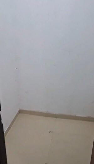 Furnished Amenities in 2.5 BHK Apartment at Lodha Palava City Lakeshore Greens, Dombivli East – for Rent