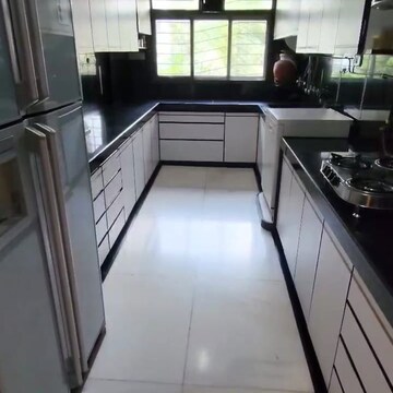Kitchen in 4 BHK Apartment at Juhu – for Sale