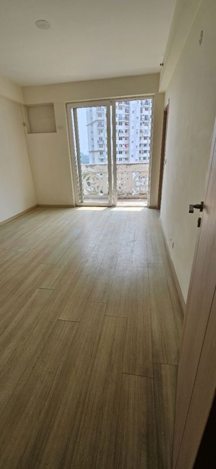 Room, dlf-new-town-heights 3 Bedroom 1953 Sq.Ft. Apartment In Rajarhat New Town Kolkata 9802849