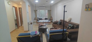 Team Area in 2 BHK Apartment at Vaibhav Apartment Prabhadevi, Prabhadevi – for Rent