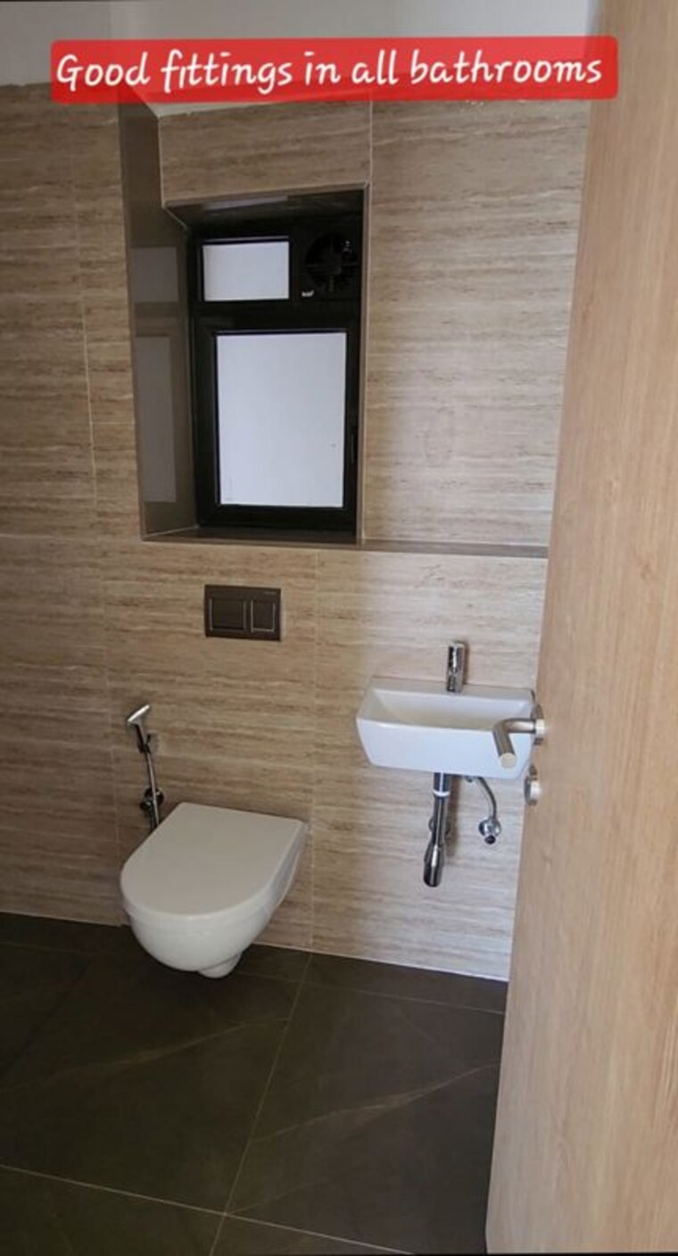 Bathroom, sarthak-amrut-tara 3 Bedroom 860 Sq.Ft. Apartment In Andheri West Mumbai 9802966