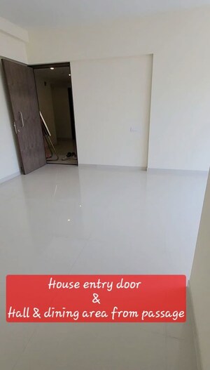 Building Lobby in 3 BHK Apartment at Sarthak Amrut Tara, Andheri West – for Rent