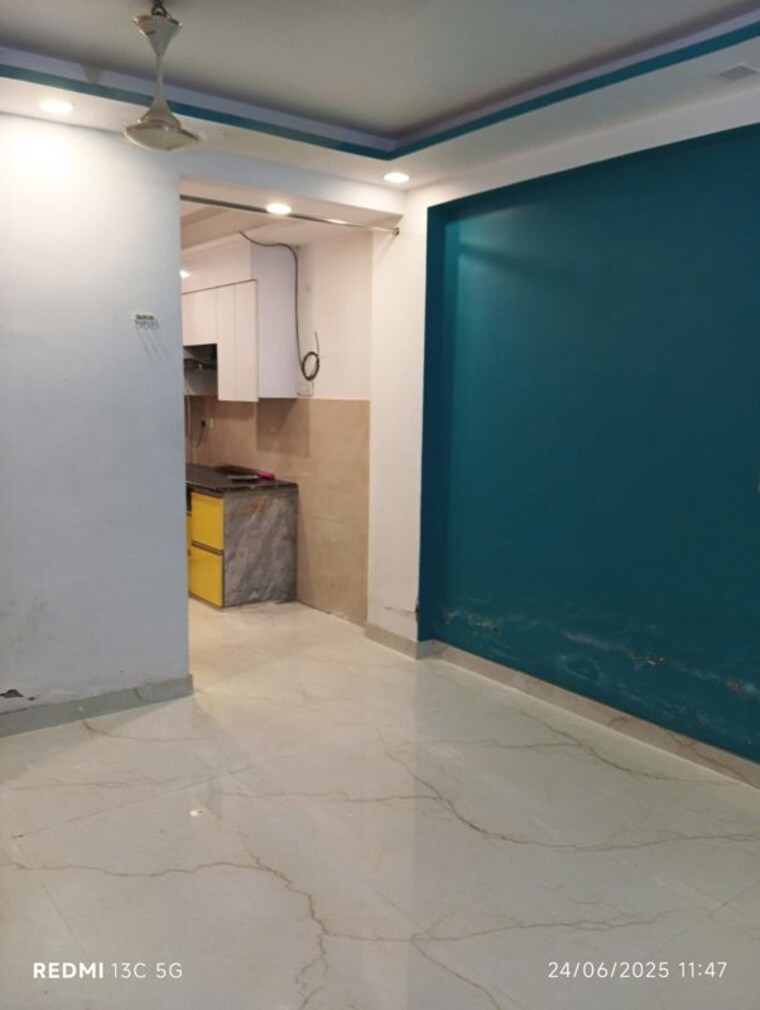 Room, sector 12 panchkula 6+ Bedroom 2635 Sq.Ft. Builder Floor In Sector 12 Panchkula Panchkula 9802919