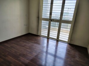 Room in 2 BHK Apartment at Ganga Legend, Bavdhan – for Rent