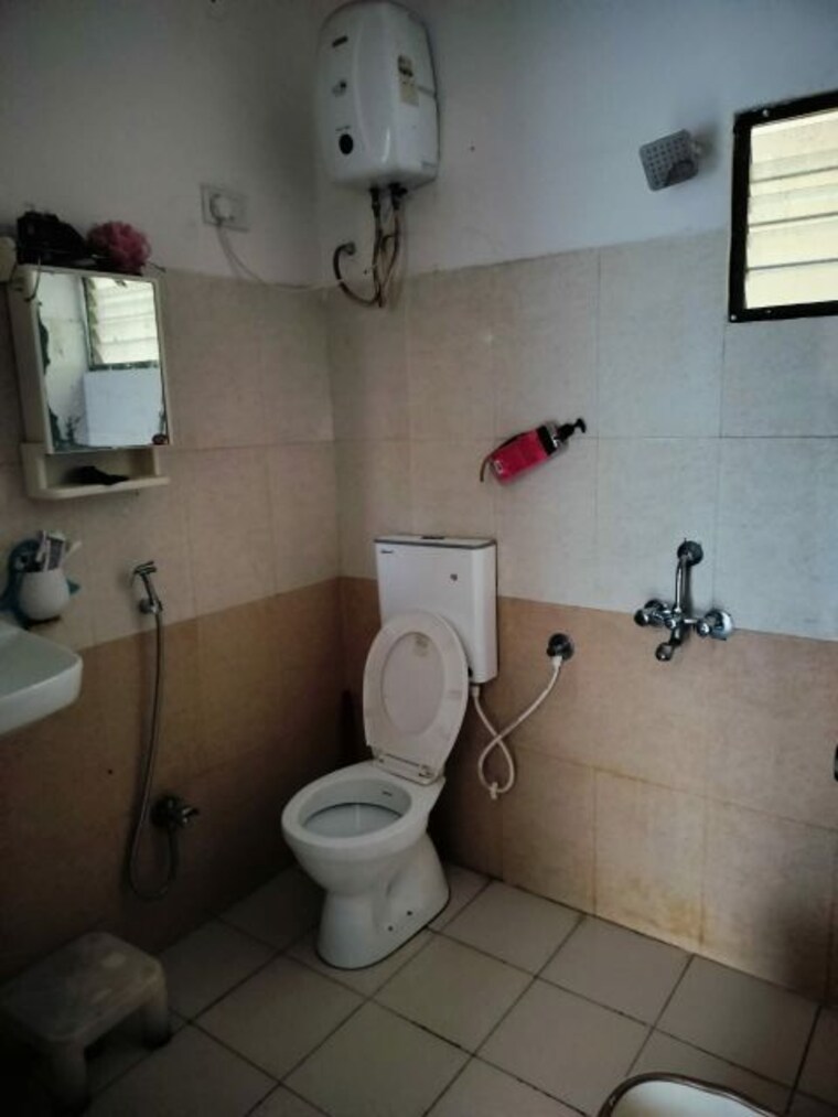 Bathroom, bagmugaliya 3 Bedroom 861 Sq.Ft. Independent House In Bagmugaliya Bhopal 9564316
