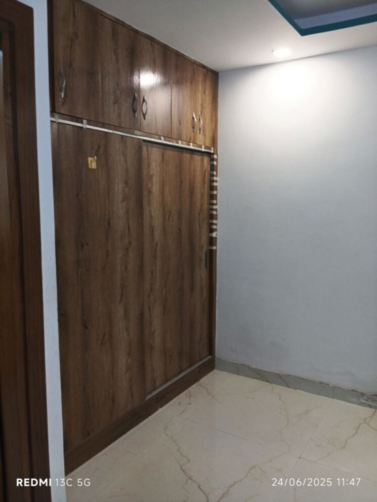 Room, sector 12 panchkula 6+ Bedroom 3120 Sq.Ft. Builder Floor In Sector 12 Panchkula Panchkula 9802970