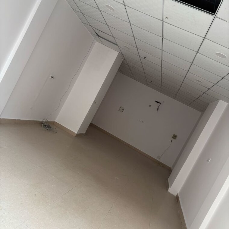 undefined, vipul-plaza-faridabad Commercial Office Space 588 Sq.Ft. In Sector 81 Faridabad 9803192