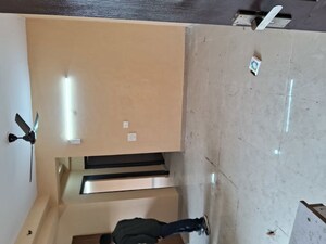 Furnished Amenities in 2 BHK Apartment at Aims Golf City, Sector 75 – for Rent