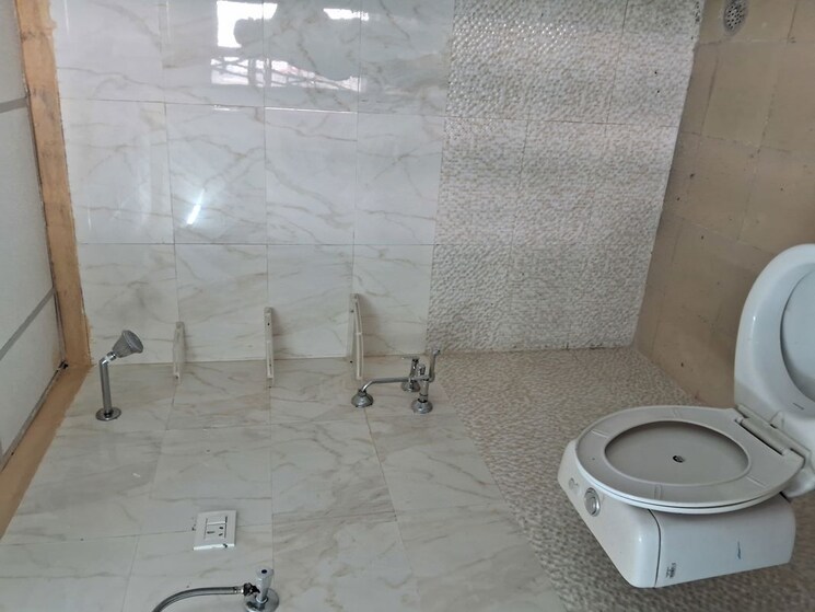 Bathroom, aims-golf-city 2 Bedroom 950 Sq.Ft. Apartment In Sector 75 Noida 9803228