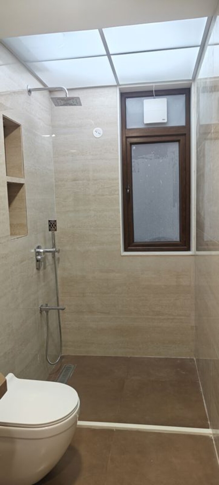 Room, level-the-residences 2 Bedroom 509 Sq.Ft. Apartment In Andheri West Mumbai 9803426