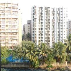 2 BHK Apartment For Sale in Santacruz East