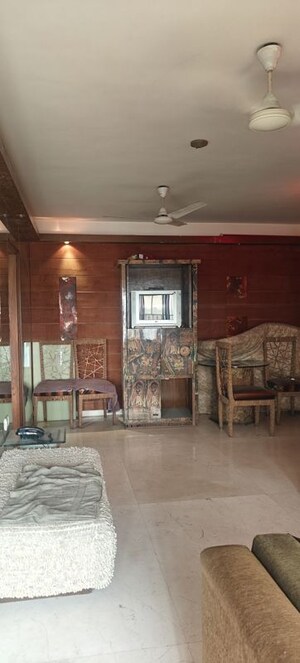 Living Room in 2 BHK Apartment at K Raheja Raheja Classique, Shashtri Nagar – for Rent