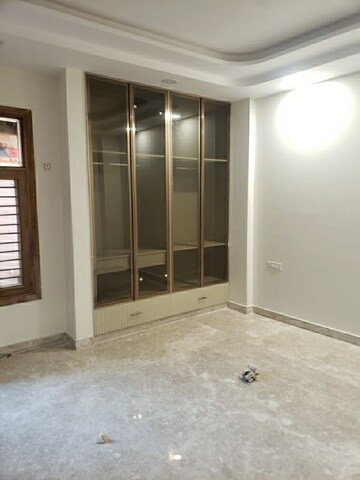 2 BHK Builder Floor For Sale in Tilak Nagar