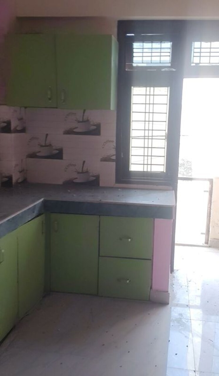 Kitchen, buddhi vihar 2.5 Bedroom 40 Sq.Mt. Independent House In Buddhi Vihar Moradabad 9803612