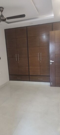 2 BHK Apartment For Rent in Janakpuri