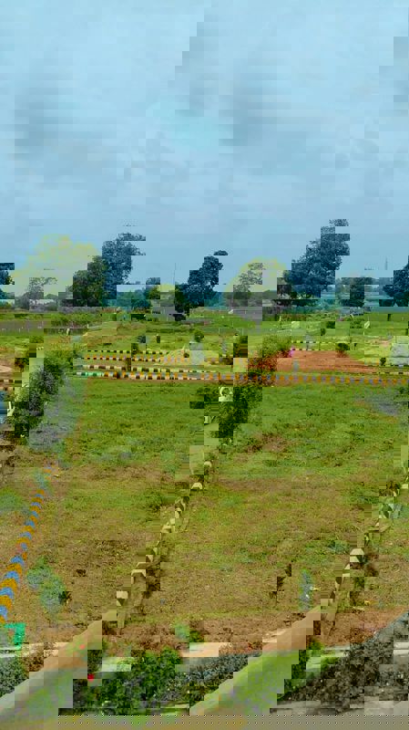 Plot For Sale in Sultanpur Road