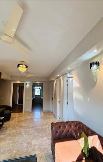 Living Room in 3 BHK Apartment at Signature Global City 63A, Sector 63a – for Rent