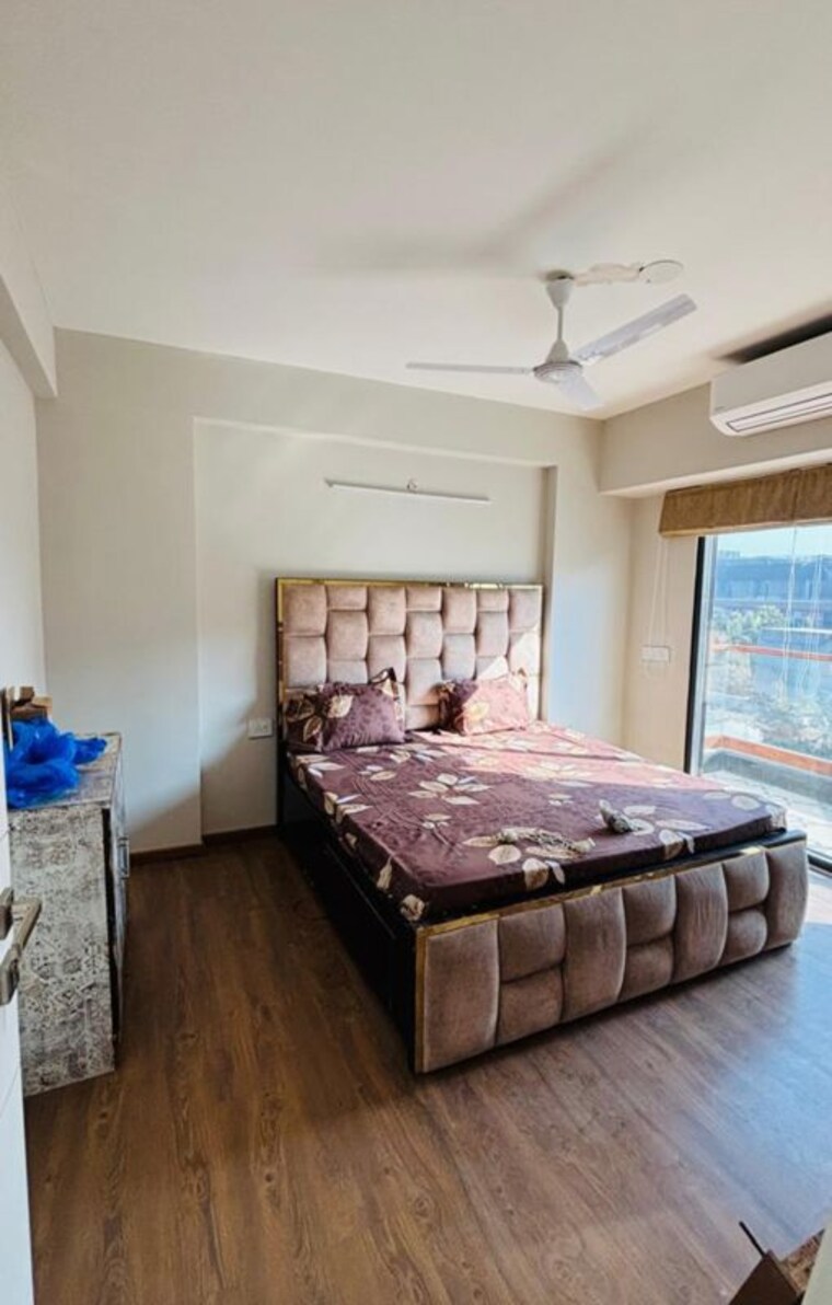 Bedroom, signature-global-city-63a 3 Bedroom 1470 Sq.Ft. Apartment In Sector 63a Gurgaon 9803752